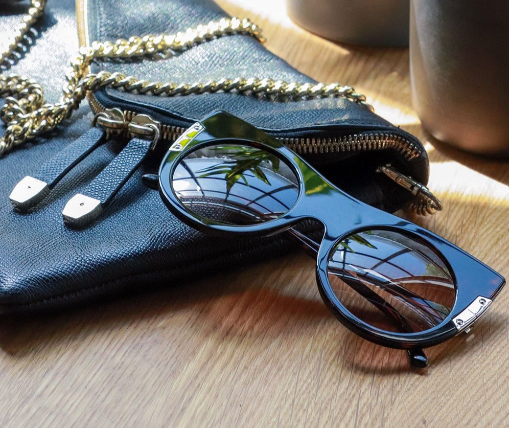 Stella McCartney Sunglasses – MADE by DWC display picture 3