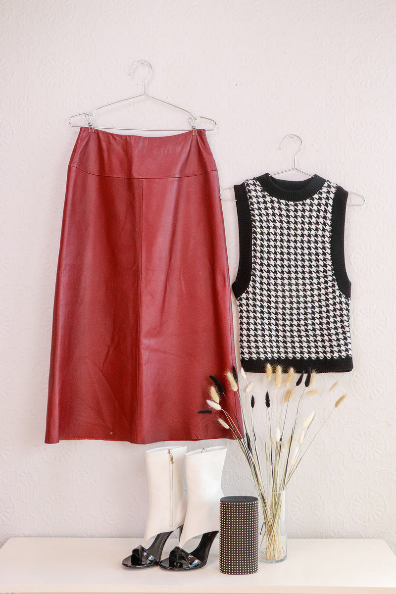 Vintage Siena Studios - Red Leather Skirt - 10